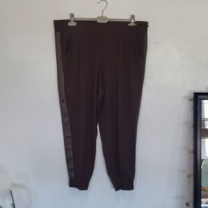 Quaker Factory Joggers 